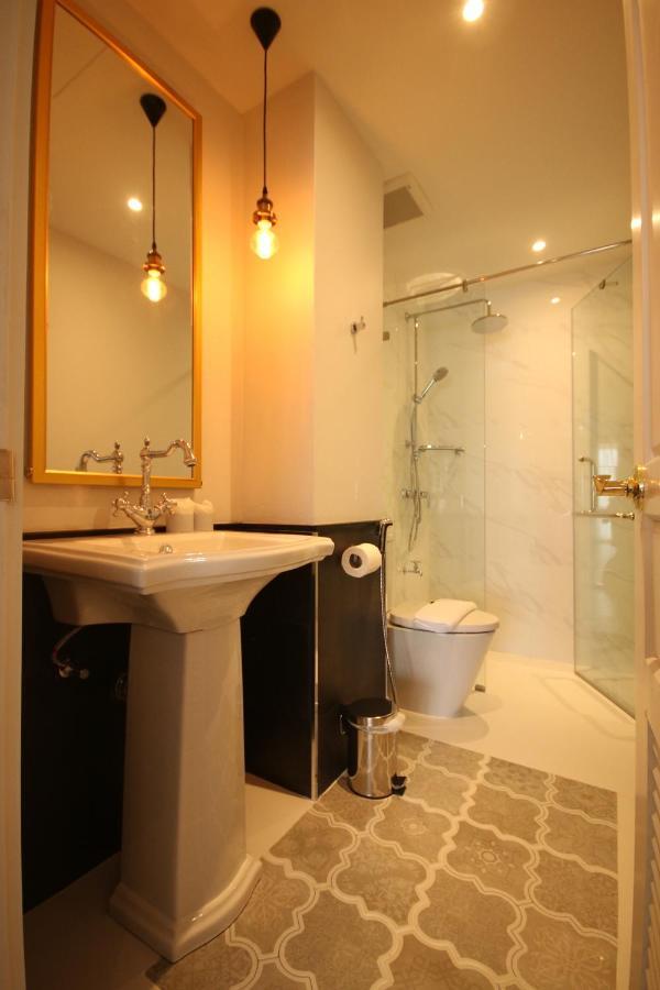 Saran Boutique Hotel Thapae Chiang Mai Exterior photo